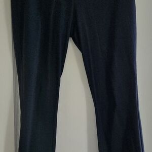 Briggs New York Women's Navy Trousers